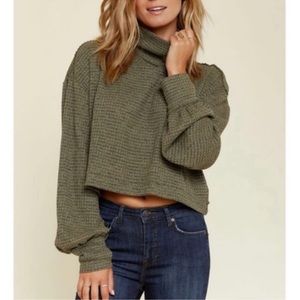 FREE PEOPLE I Thermal Cropped Volume Long Sleeve Crop Top Green XS